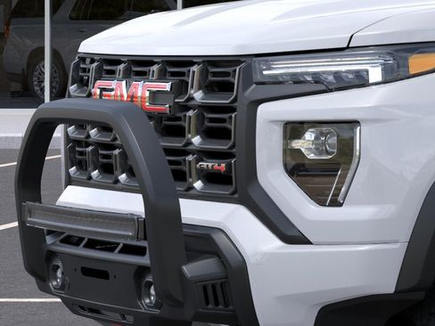 New 2026 GMC Canyon AT4 w/ Off-Road Front Bumper Package AWD/4WD image 13