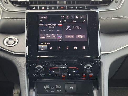 New 2025 Jeep Grand Cherokee L Altitude image 14