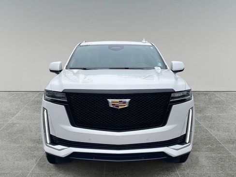 Used 2021 Cadillac Escalade Premium Luxury Platinum image 8