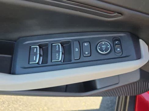 Certified 2025 Honda Accord SE image 30