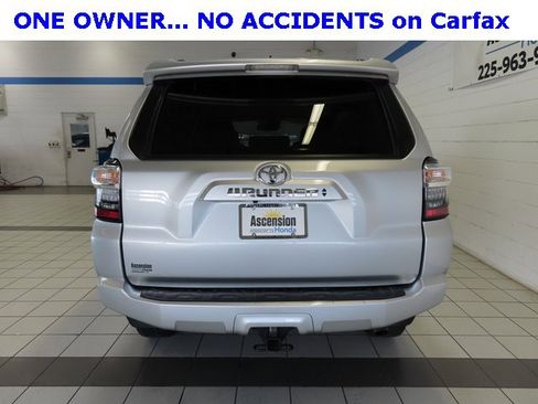 Used 2024 Toyota 4Runner SR5 Premium image 12