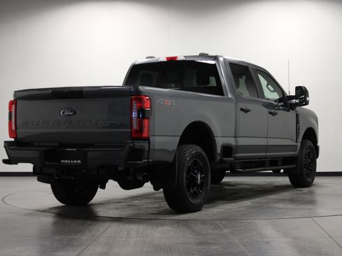 Used 2024 Ford F250 XL w/ STX Appearance Package image 4