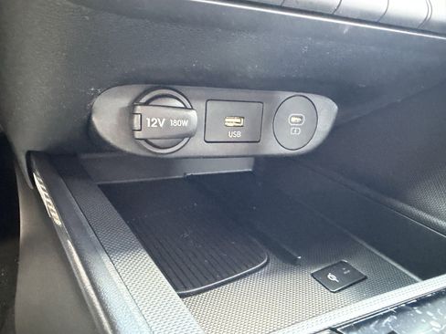 New 2026 Hyundai Elantra Sport FWD image 33