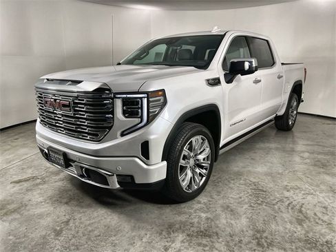Certified 2023 GMC Sierra 1500 Denali w/ Denali Reserve Package image 4