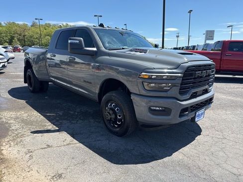 New 2026 RAM 3500 Laramie image 7
