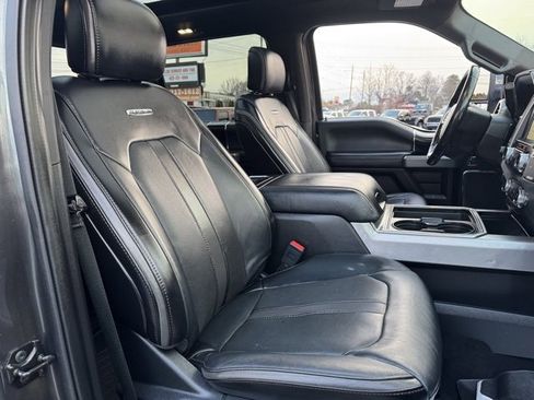 Used 2019 Ford F250 Platinum w/ Platinum Ultimate Package image 16