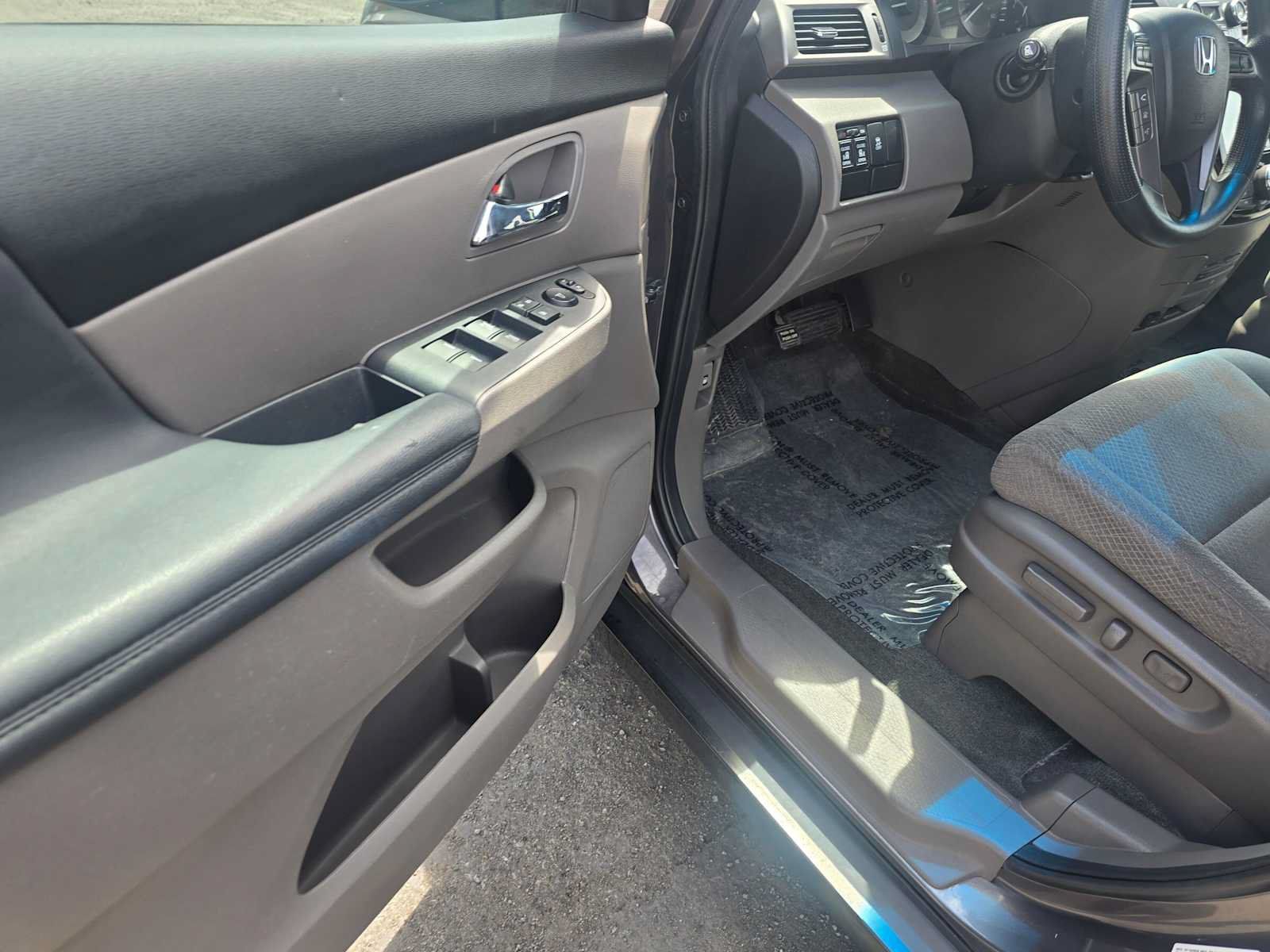 Used 2016 Honda Odyssey SE image 21