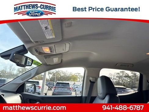 Used 2015 Chevrolet Colorado Z71 image 11