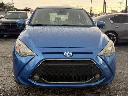 Used 2020 Toyota Yaris LE FWD image 10