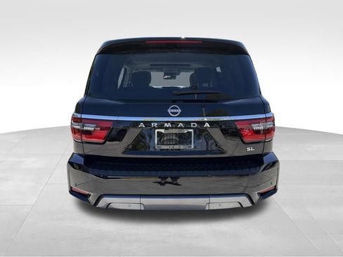 Used 2024 Nissan Armada SL w/ Captain's Chairs Package image 7