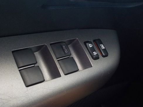 Used 2012 Toyota Tundra 4x4 CrewMax w/ TRD Rock Warrior Pkg image 21