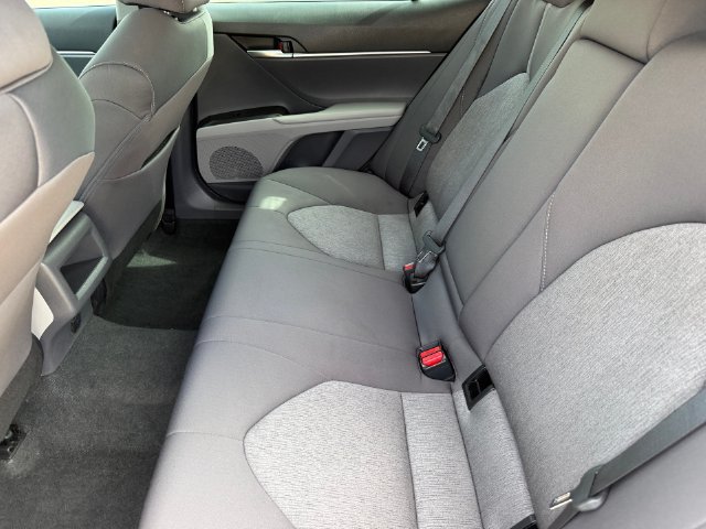 Used 2024 Toyota Camry LE FWD image 28