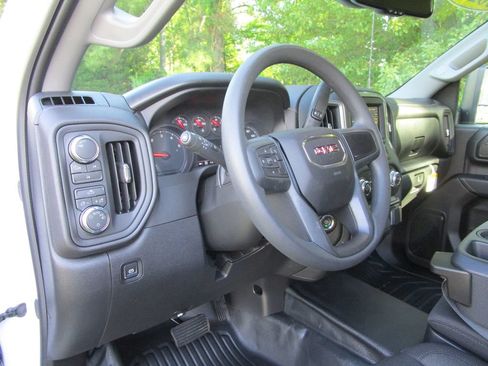 New 2026 GMC Sierra 3500 Pro w/ Convenience Package AWD/4WD image 26