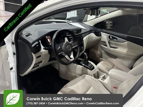 Used 2020 Nissan Rogue Sport SL FWD image 10