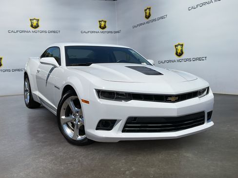 Used 2015 Chevrolet Camaro LT w/ RS Package RWD image 3