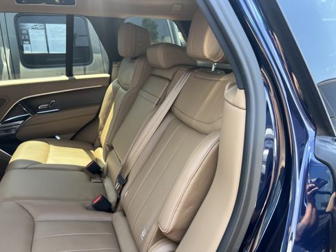 Used 2023 Land Rover Range Rover SE AWD/4WD image 30