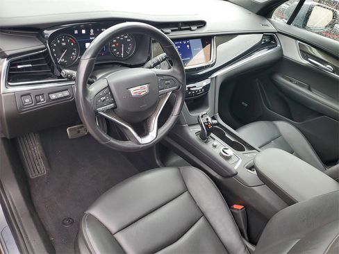 Used 2021 Cadillac XT6 Sport image 14