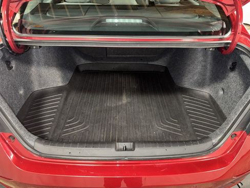 Used 2021 Honda Accord EX-L image 31