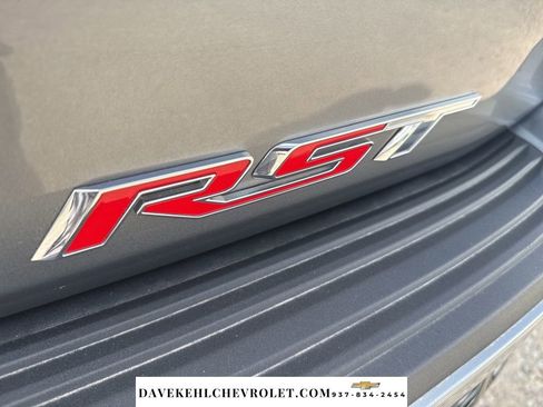 Used 2025 Chevrolet Suburban RST w/ Comfort Package image 42
