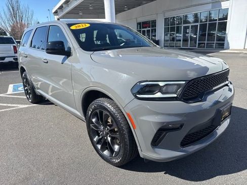 Used 2022 Dodge Durango SXT w/ Blacktop Package image 3