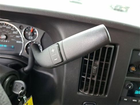 Used 2021 Chevrolet Express 3500 LT w/ LT Preferred Equipment Group image 12