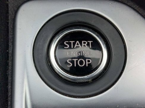 Certified 2024 Nissan Sentra SV image 28