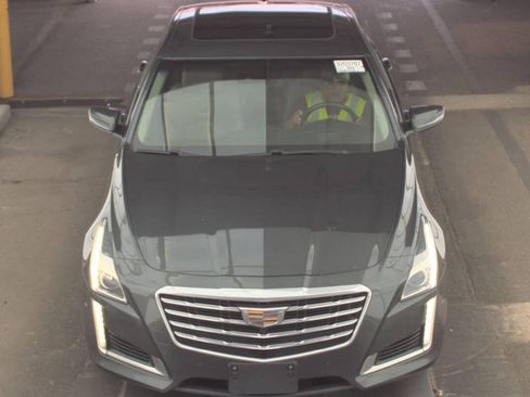 Used 2018 Cadillac CTS Premium Luxury RWD image 2