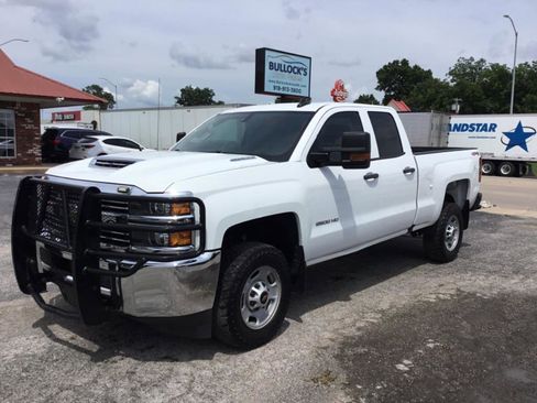 Used 2018 Chevrolet Silverado 2500 W/T w/ WT Convenience Package AWD/4WD image 1