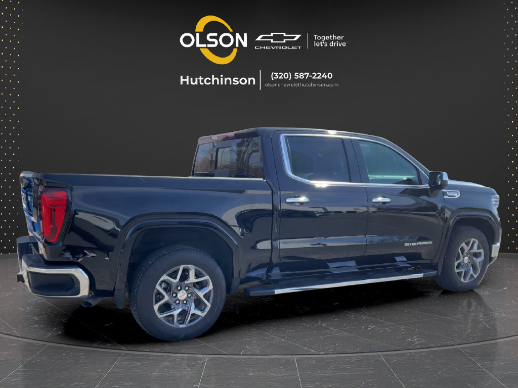 Certified 2026 GMC Sierra 1500 SLT RWD image 21