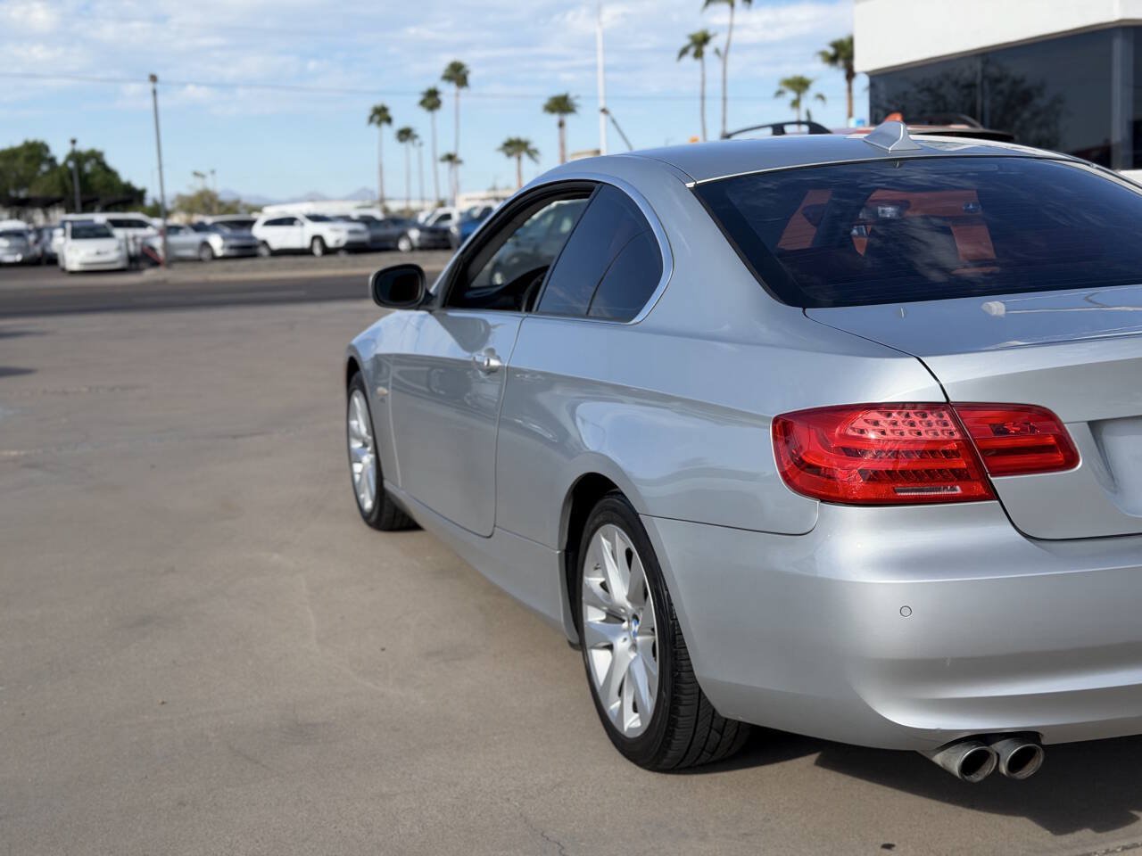Used 2011 BMW 328i xDrive Coupe AWD/4WD image 12