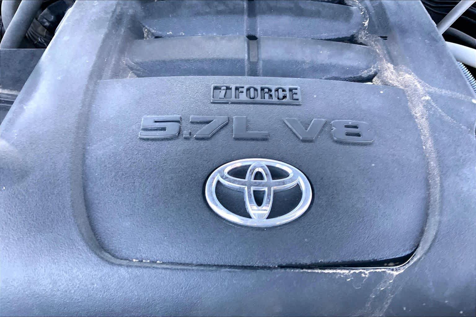 Used 2019 Toyota Tundra SR5 w/ SR5 Upgrade Package AWD/4WD image 33