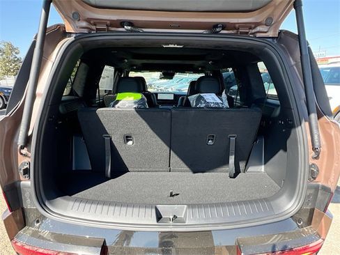 New 2025 Hyundai Santa Fe Calligraphy image 28