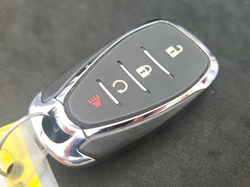 Used 2025 Chevrolet TrailBlazer LT AWD/4WD image 13