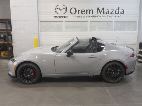 New 2025 MAZDA MX-5 Miata RF Club w/ Weather Package image 9