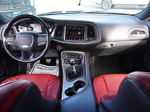 Used 2020 Dodge Challenger R/T image 31