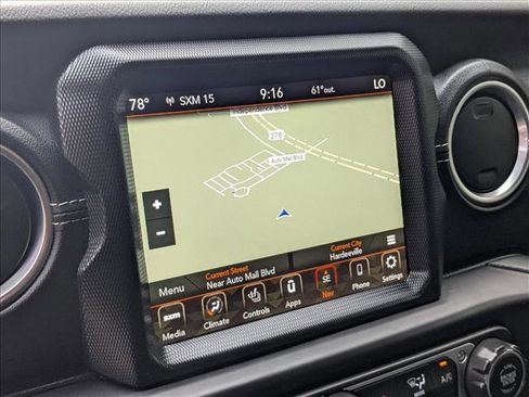 Used 2023 Jeep Wrangler Sahara image 20