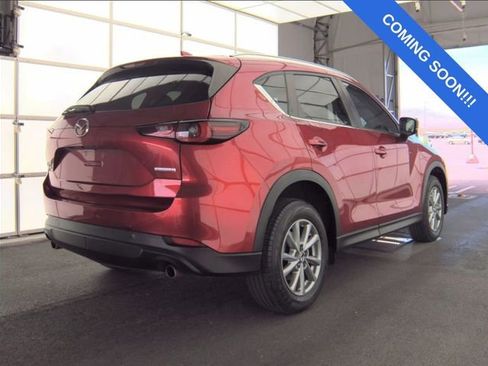 Used 2023 MAZDA CX-5 AWD 2.5 S w/ Preferred Package image 3