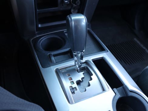 Used 2014 Toyota 4Runner SR5 image 28