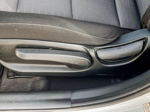 Used 2016 Kia Forte LX image 44