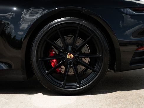 Used 2023 Porsche 911 Carrera S RWD image 35