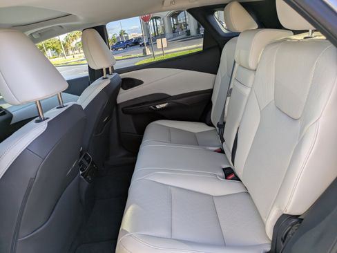 Used 2024 Lexus RX 350 Premium Plus w/ Convenience Package image 13