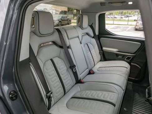 Used 2023 Rivian R1T Adventure image 41