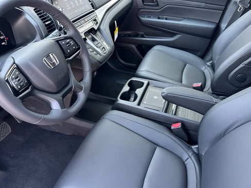New 2026 Honda Odyssey EX-L image 4