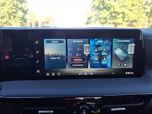 New 2026 Nissan Kicks SR w/ SR Premium Package image 12