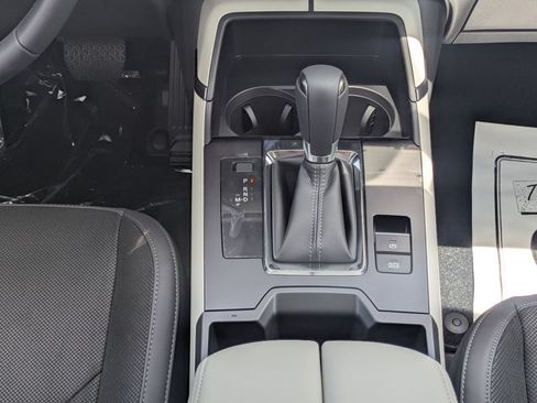 New 2026 MAZDA CX-5 Select AWD/4WD image 17