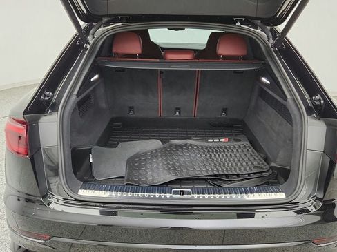 Used 2024 Audi SQ8 Premium Plus AWD/4WD image 22