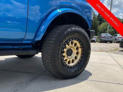 Used 2022 Ford Bronco Outer Banks image 9