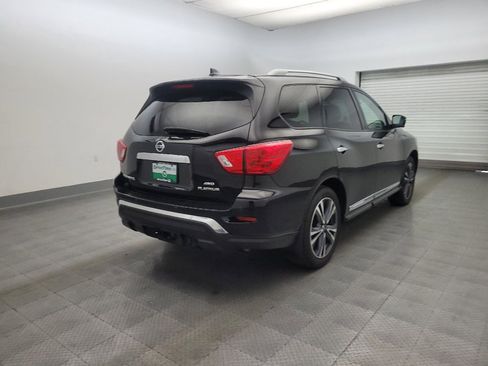 Used 2019 Nissan Pathfinder Platinum w/ Cargo Package image 9