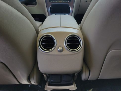Certified 2020 Mercedes-Benz GLC 300 image 10