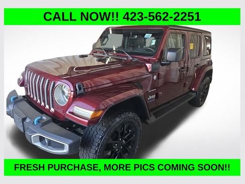 Used 2022 Jeep Wrangler Unlimited Sahara AWD/4WD image 1